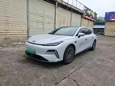 Geely Galaxy 8 2025 (1200 км)