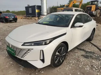 CHANGAN Eado PHEV 2025 (100 км)
