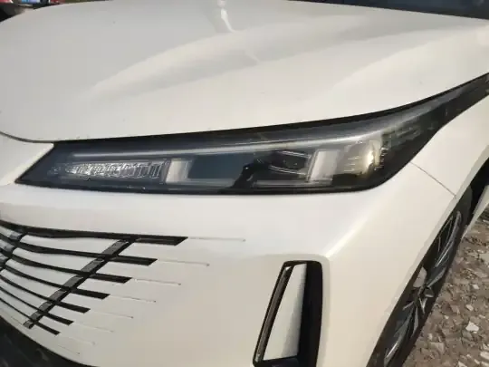 CHANGAN Eado PHEV 2025 (100 км)