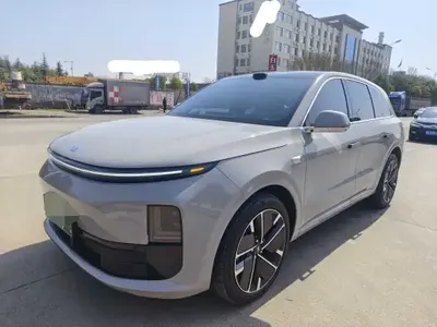 Li Auto L6 2025 (12300 км)