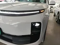 Li Auto L6 2025 (12300 км)