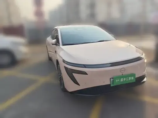 Nissan N7 2025 (8300 км)