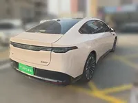 Nissan N7 2025 (8300 км)