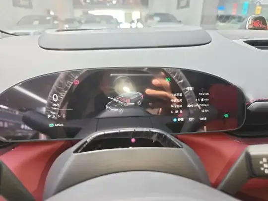 Zeekr 007GT 2025 (100 км)