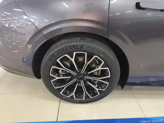Zeekr 007GT 2025 (100 км)