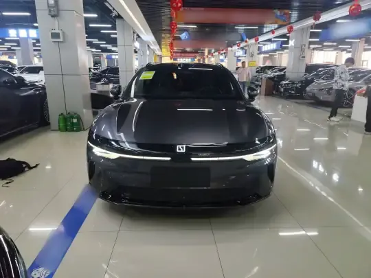 Zeekr 007GT 2025 (100 км)