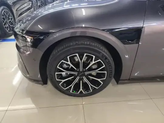 Zeekr 007GT 2025 (100 км)