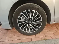 Buick GL8 New Energy 2025 (10800 км)