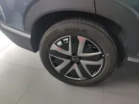 BYD Sealion 07 DM-i 2025 (1100 км)