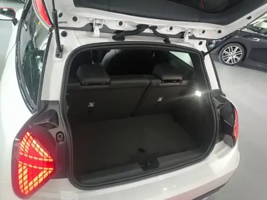 MINI Electric COOPER JCW 2025 (4000 км)