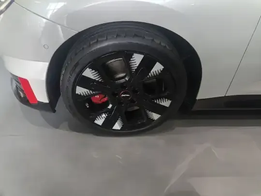 MINI Electric COOPER JCW 2025 (4000 км)