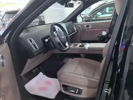 Li Auto L9 2025 (100 км)