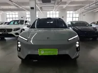 Nio ET5 2025 (7400 км)