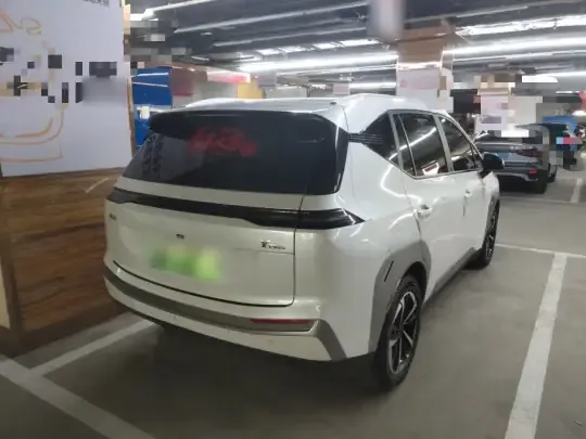 AION Y 2025 (31000 км)
