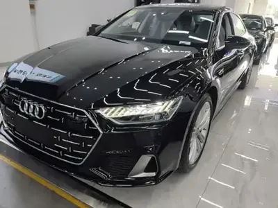Audi A7L 2025 (200 км)