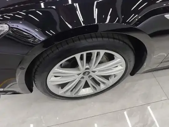 Audi A7L 2025 (200 км)