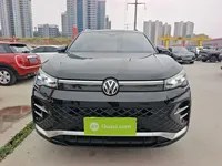 Volkswagen Tiguan L 2025 (4700 км)