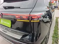 Volkswagen Tiguan L 2025 (4700 км)