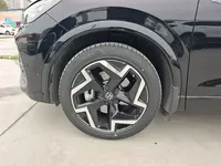Volkswagen Tiguan L 2025 (4700 км)