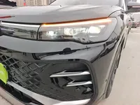 Volkswagen Tiguan L 2025 (4700 км)