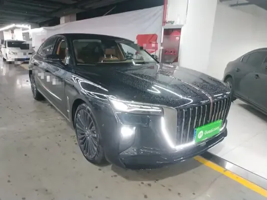 Hongqi H9 2025 (2400 км)