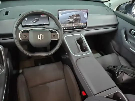 Leapmotor C16 2026 (5200 км)