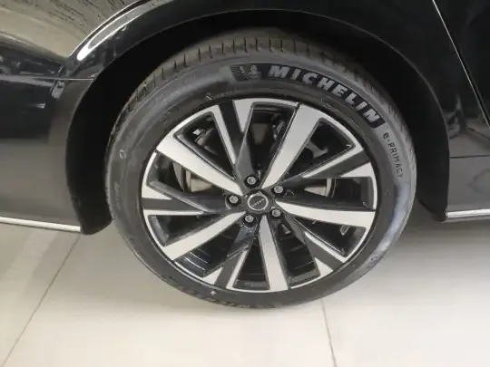 Volvo S90 2026 (100 км)
