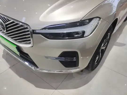 Volvo XC60 2026 (100 км)