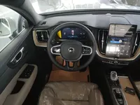 Volvo XC60 2026 (100 км)