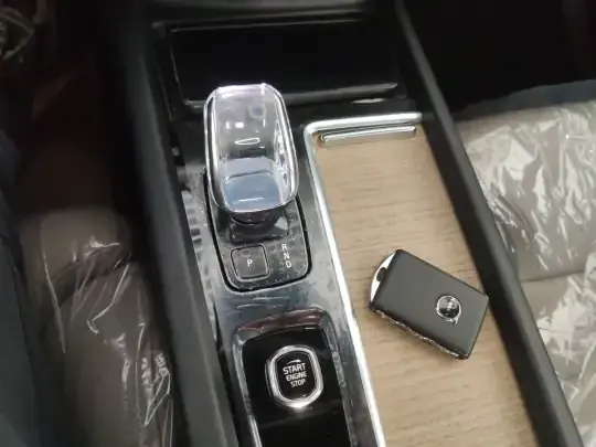 Volvo XC60 2026 (100 км)