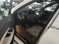 Volvo XC60 2026 (100 км)