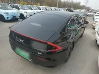 Wuling Xingguang 2025 (5700 км)