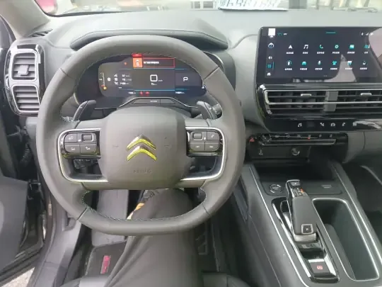 Citroen C5 AIRCROSS 2026 (1400 км)