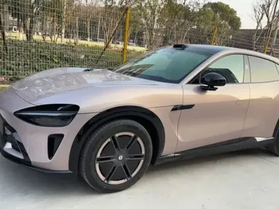 Xiaomi Auto YU7 2025 (2600 км)