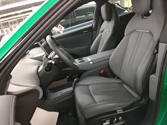 Xiaomi Auto YU7 2025 (10400 км)
