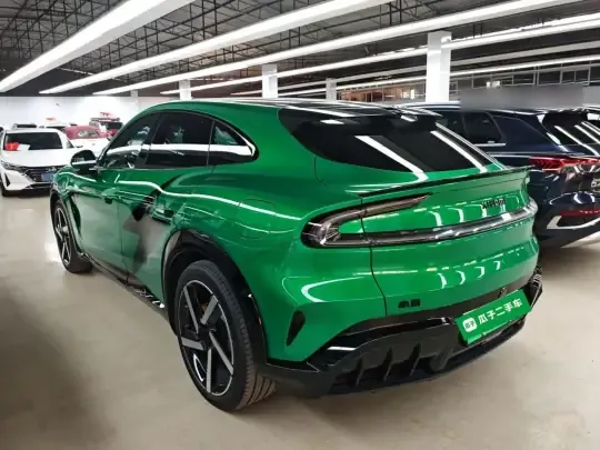 Xiaomi Auto YU7 2025 (10400 км)