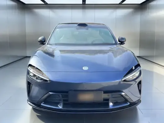 Xiaomi Auto YU7 2025 (200 км)