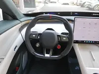 Xiaomi Auto YU7 2025 (200 км)