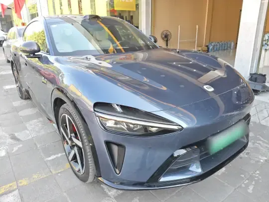 Xiaomi Auto YU7 2025 (200 км)