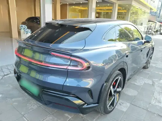 Xiaomi Auto YU7 2025 (200 км)