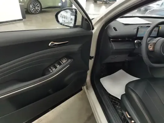 Baojun Yunhai 2025 (100 км)