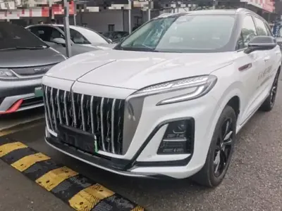 Hongqi HS3 PHEV 2025 (2200 км)