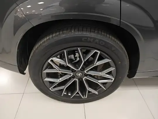 Changan UNI-Z New Energy 2025 (100 км)