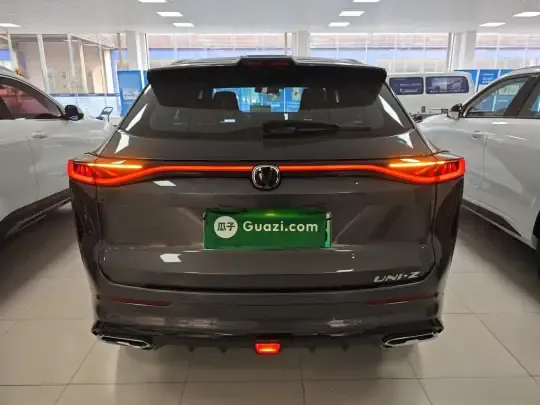 Changan UNI-Z New Energy 2025 (100 км)