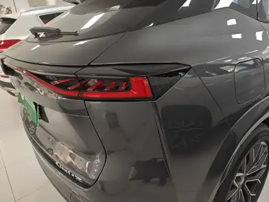 Changan UNI-Z New Energy 2025 (100 км)