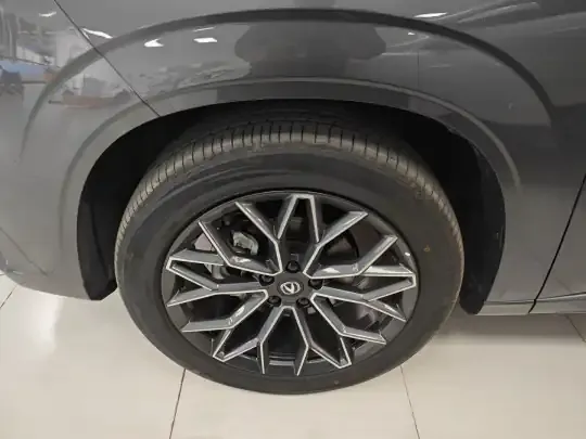 Changan UNI-Z New Energy 2025 (100 км)