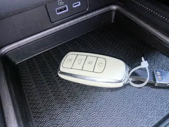 Chery Fengyun A8 2025 (11700 км)