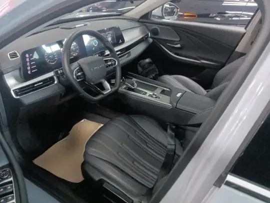 Chery Fengyun A8 2025 (11700 км)