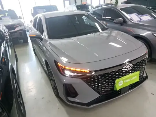 Chery Fengyun A8 2025 (11700 км)