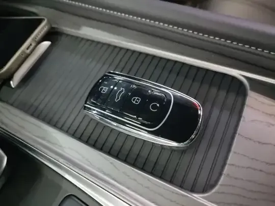 Chery Fengyun A8 2025 (10900 км)